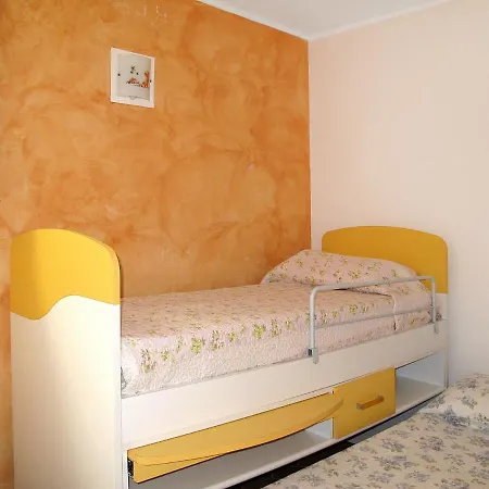 شقة Locazione Turistica Francesco - Imp454 إمبيريا